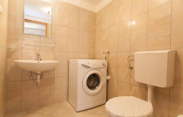 Villa 704 Batlug Kültér fotó